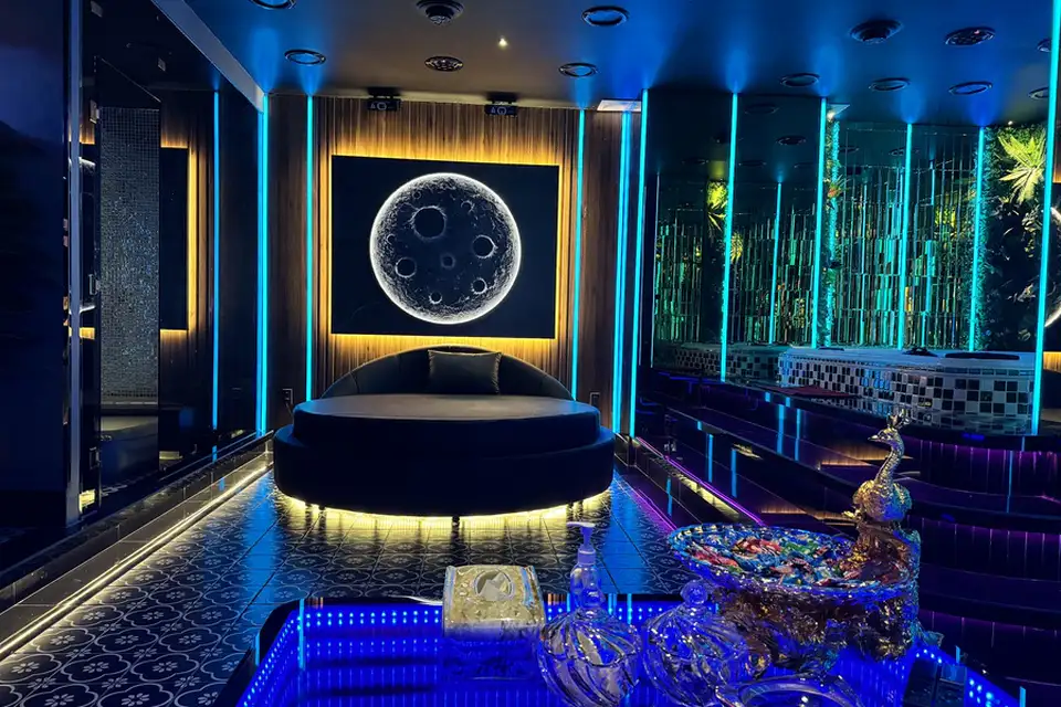 호치민 불건마 마사지