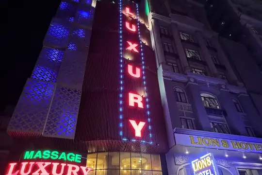 껀터 럭셔리 마사지